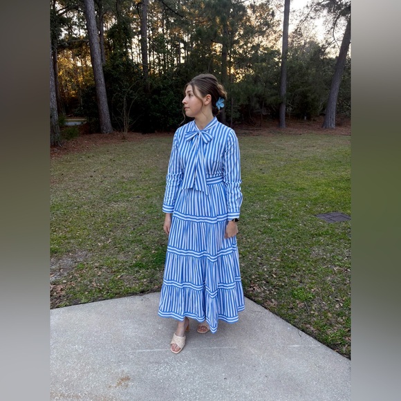 Meet your Posher, Caitlin - Picture 4 of 11